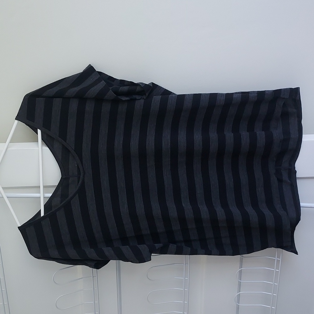 Icebreaker Merino Wool Cap Sleeve Shirt Stripe Black & Gray Size Extra Large
